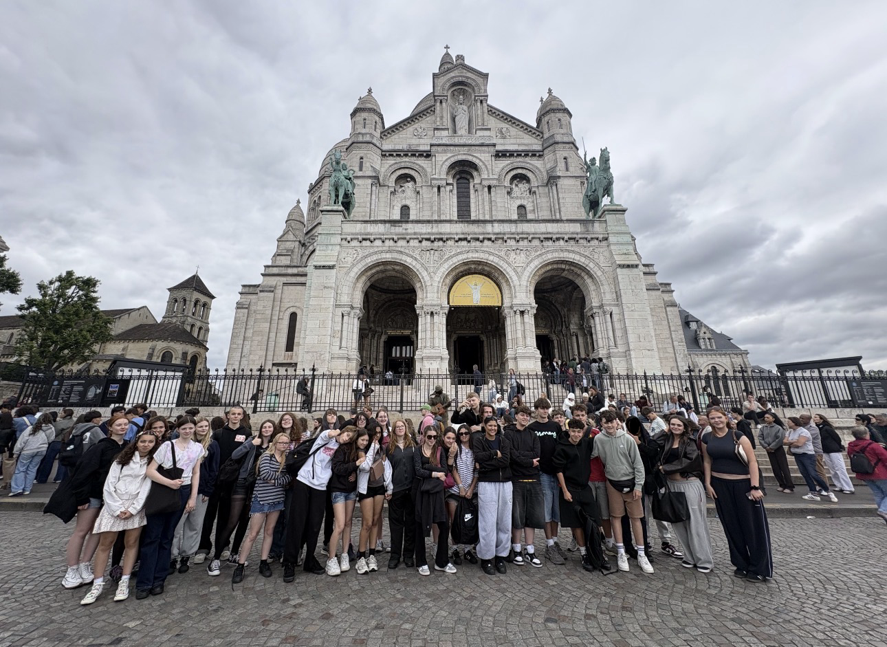 Bon Voyage! Year 10 Students Take on Paris
