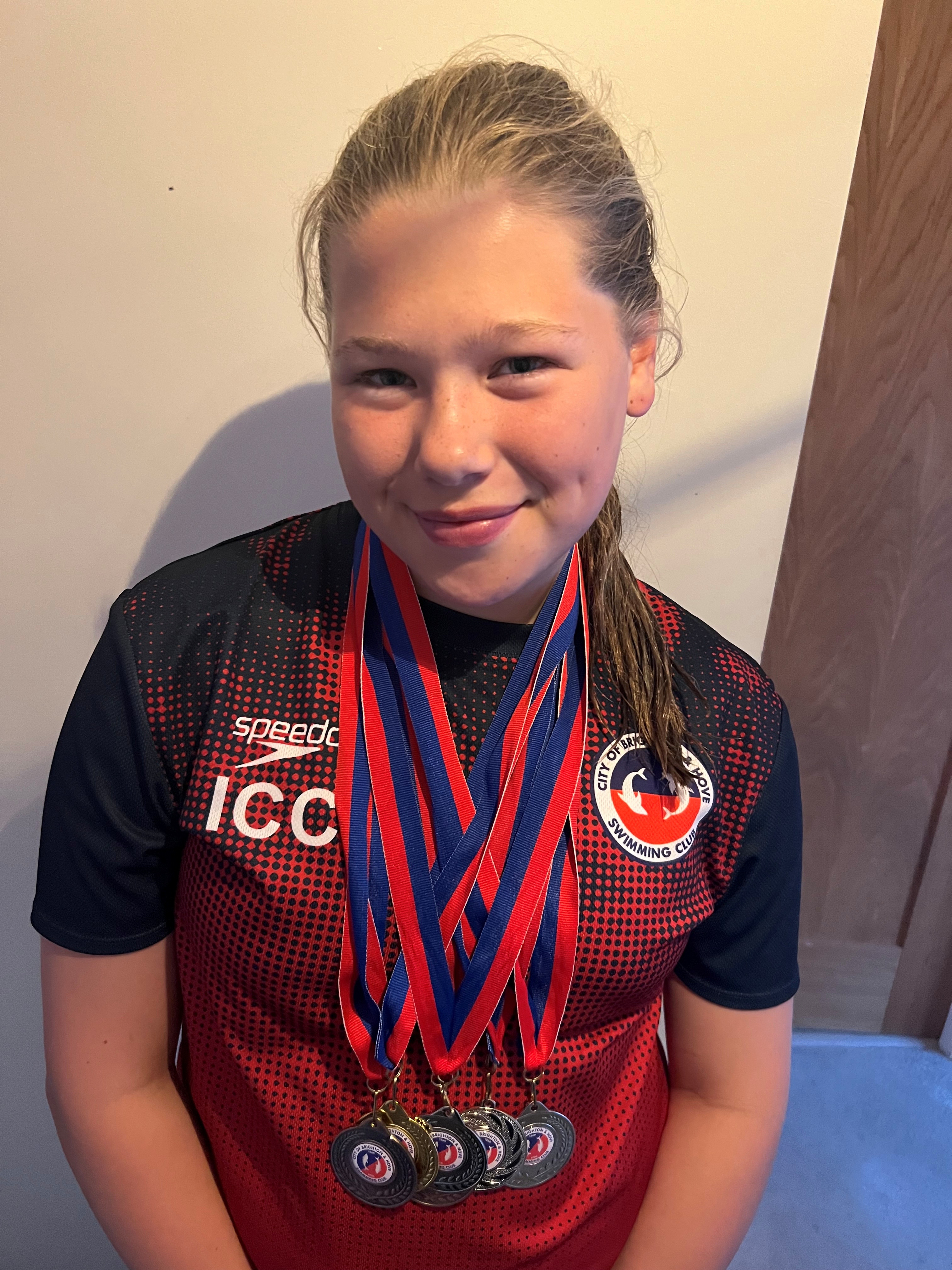 Year 7 Swimmer Isla Making Waves at Brighton & Hove Swim Club
